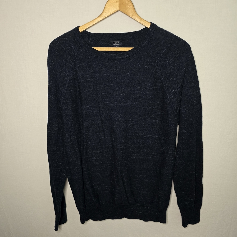 J. Crew Men’s Medium Navy Blue V-Neck Pullover Sweater